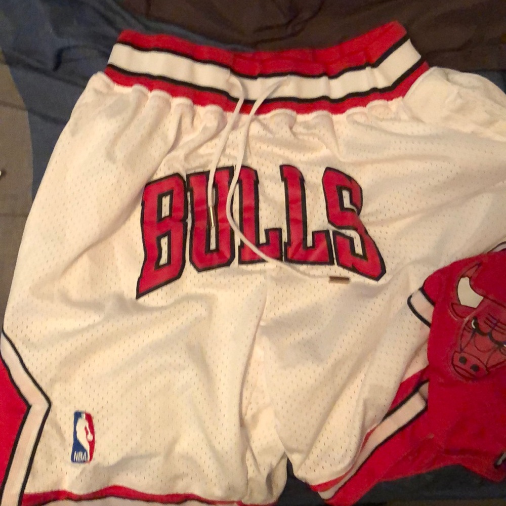Chicago Bulls Just Don Shorts size Large
